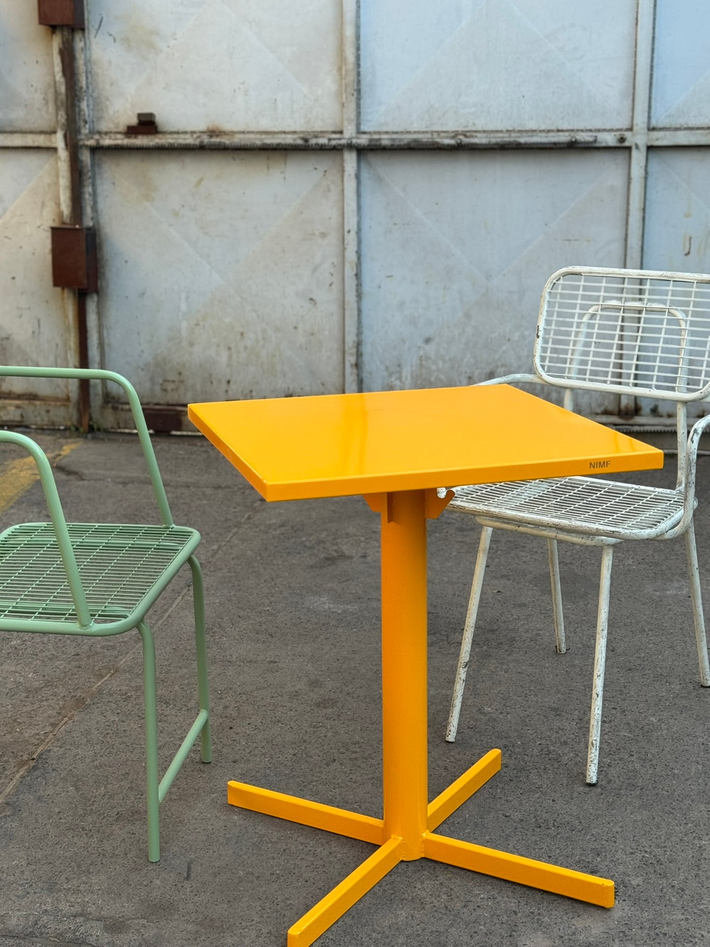 Mesa Marelli