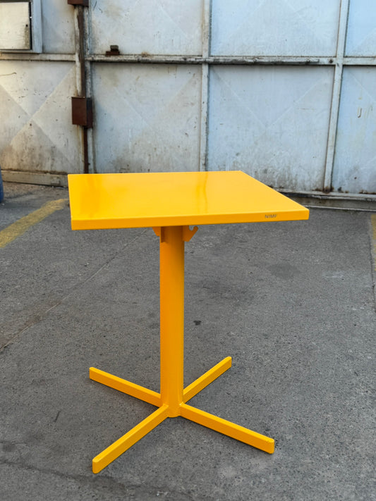 Mesa Marelli
